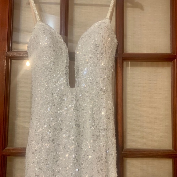 Stunning Berta sequin Runway Sample wedding gown 2 17-205 - Picture 7 of 16